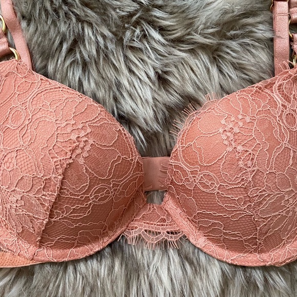 SET NWT Victoria's Secret VERY SEXY Lace Push-Up Bra and Thong Panty Set - Picture 5 of 12